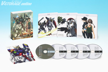 期間限定生産版と同仕様・同価格の特装限定版「新機動戦記